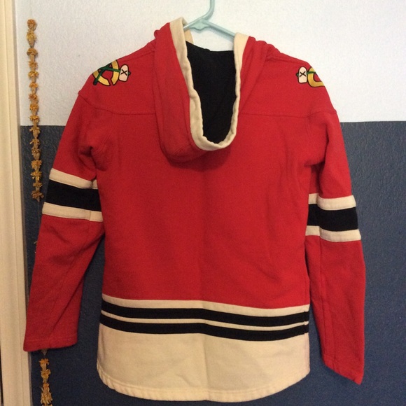 Old Time Chicago Blackhawks sweater - Picture 2 of 4